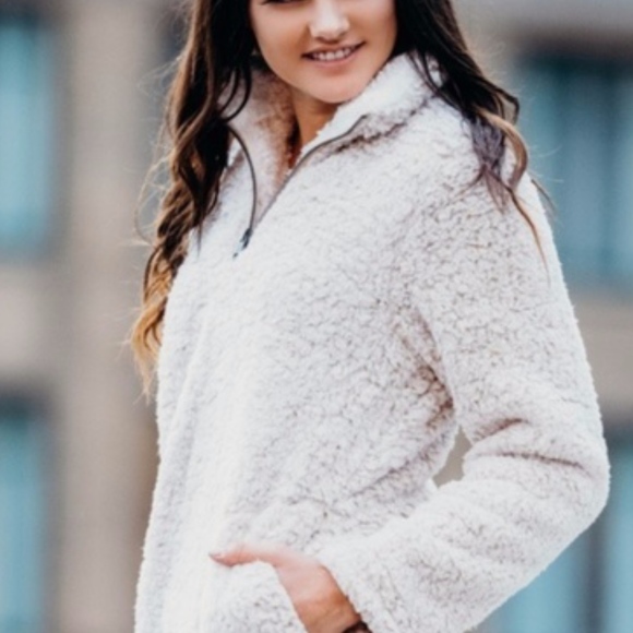 LISA Softest Pullover - Picture 2 of 3